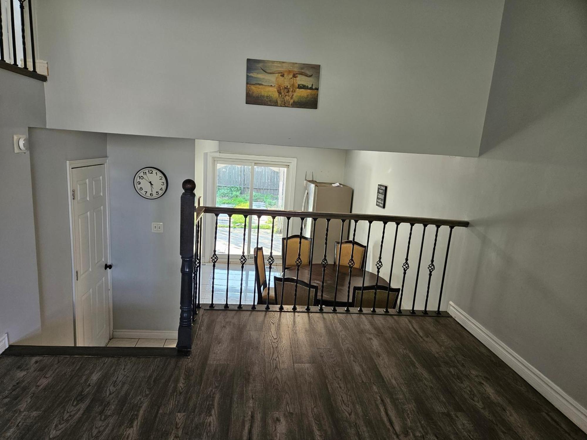 Modern Quiet Home By The Airport Mississauga Ngoại thất bức ảnh